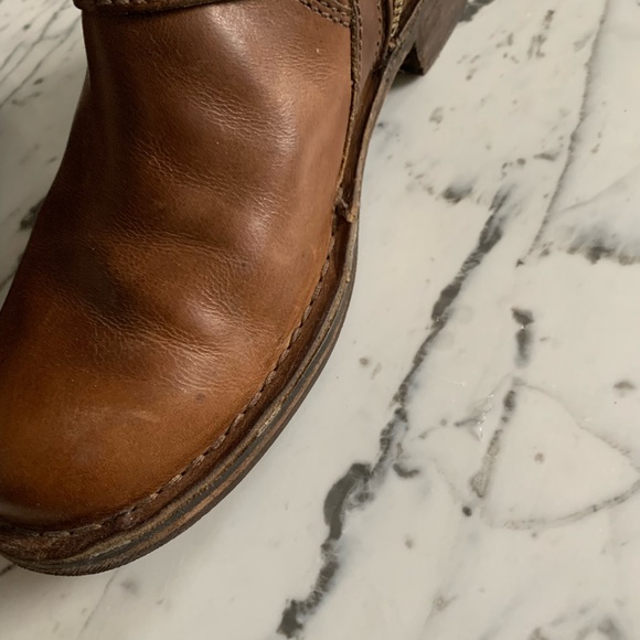 UGG Quilted Conor Fawn Boots 6 - Picture 10 of 16